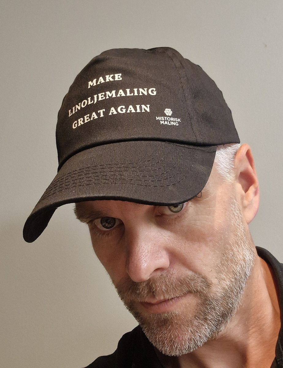 Caps-make linoljemaling great again svart